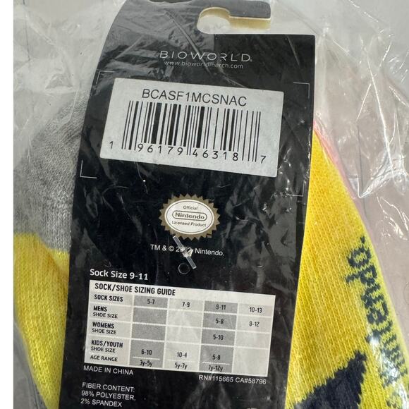 BIOWORLD Animal Crossing 5 Pair Ankle Socks NWT Women's Shoe Size 5 - 10 - Picture 3 of 4